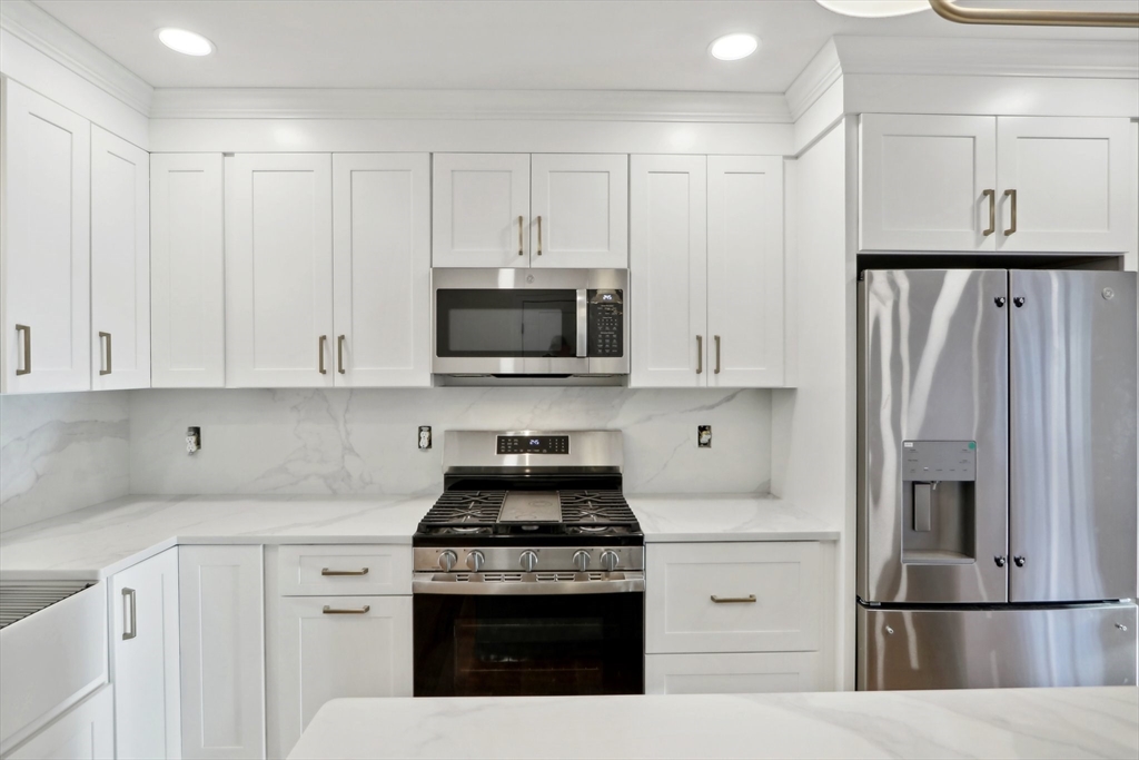 62 Riverdale Avenue # 62