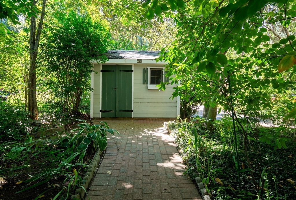 10B Christie Drive # 2