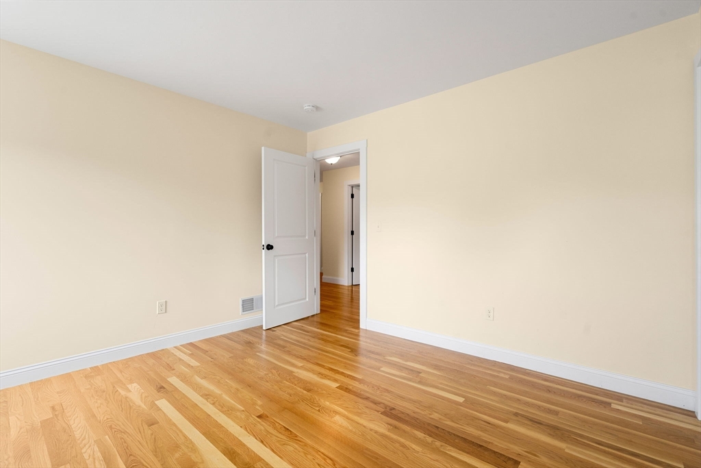 23 Halls Way