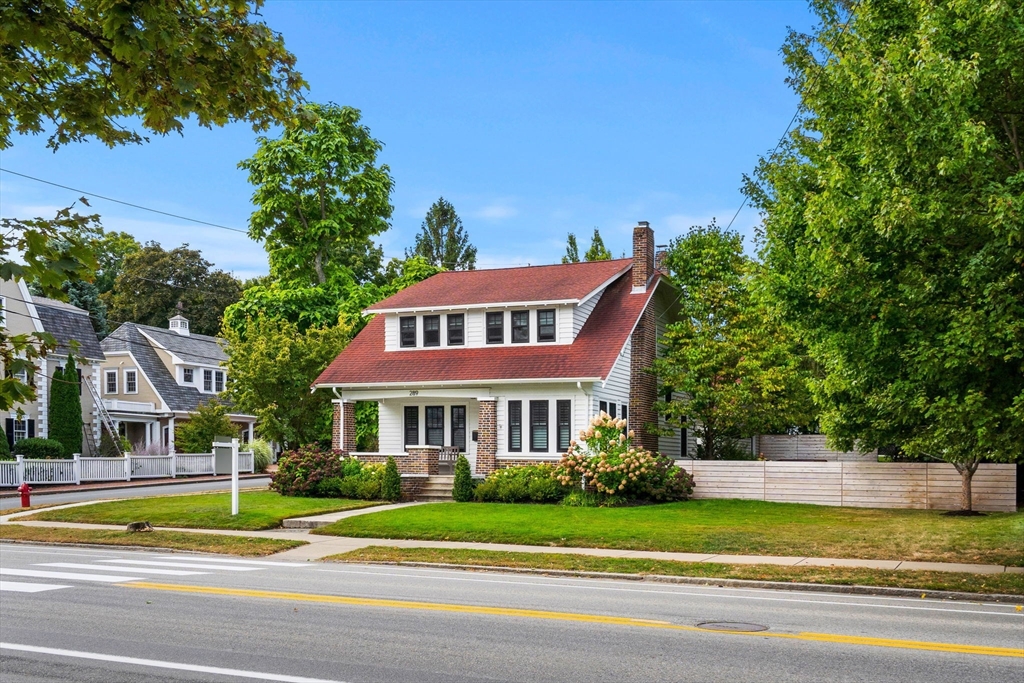 289 High St
