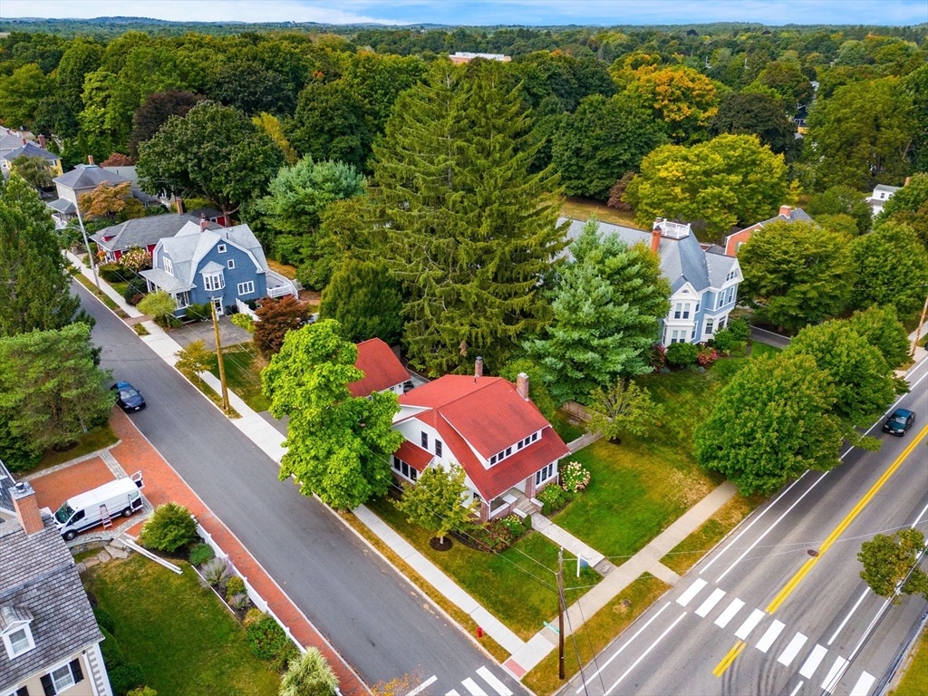 289 High St