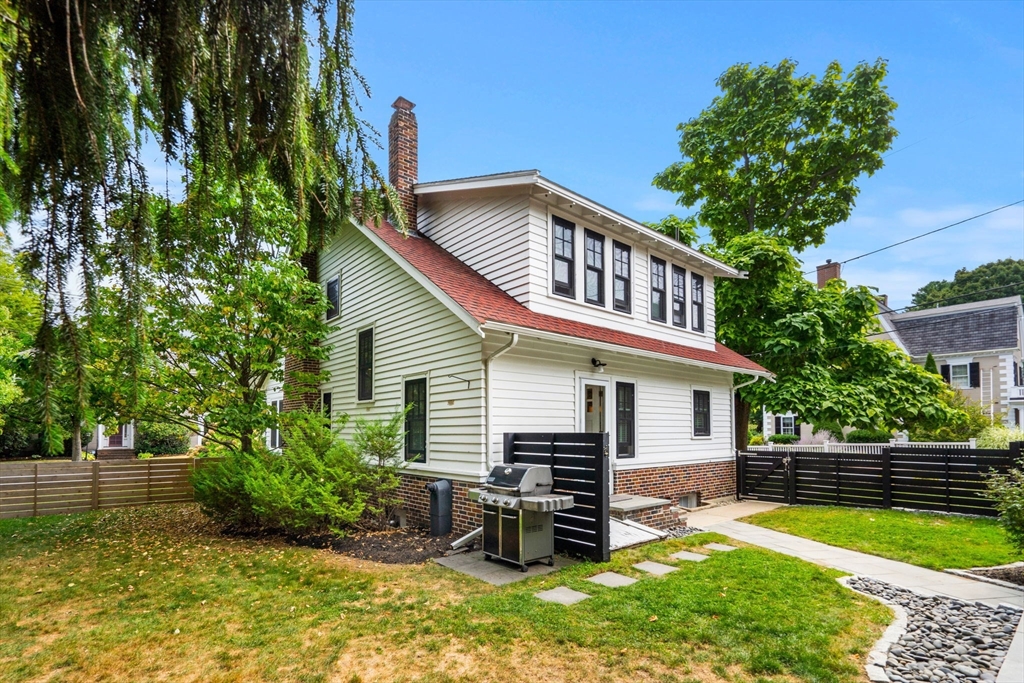289 High St