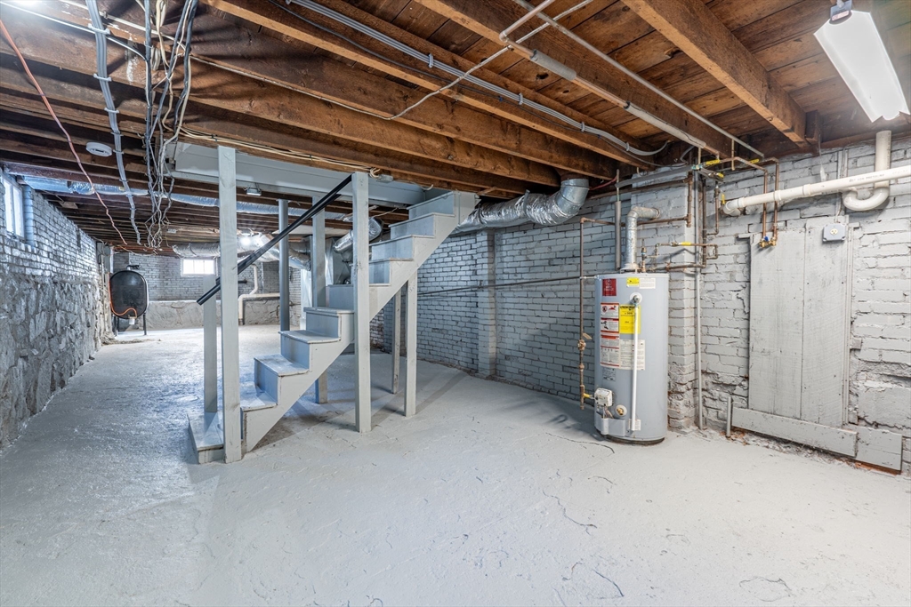 60 Boardman St