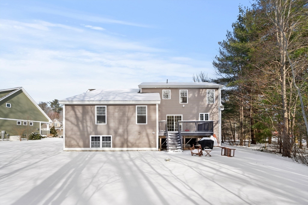 28 Halls Way