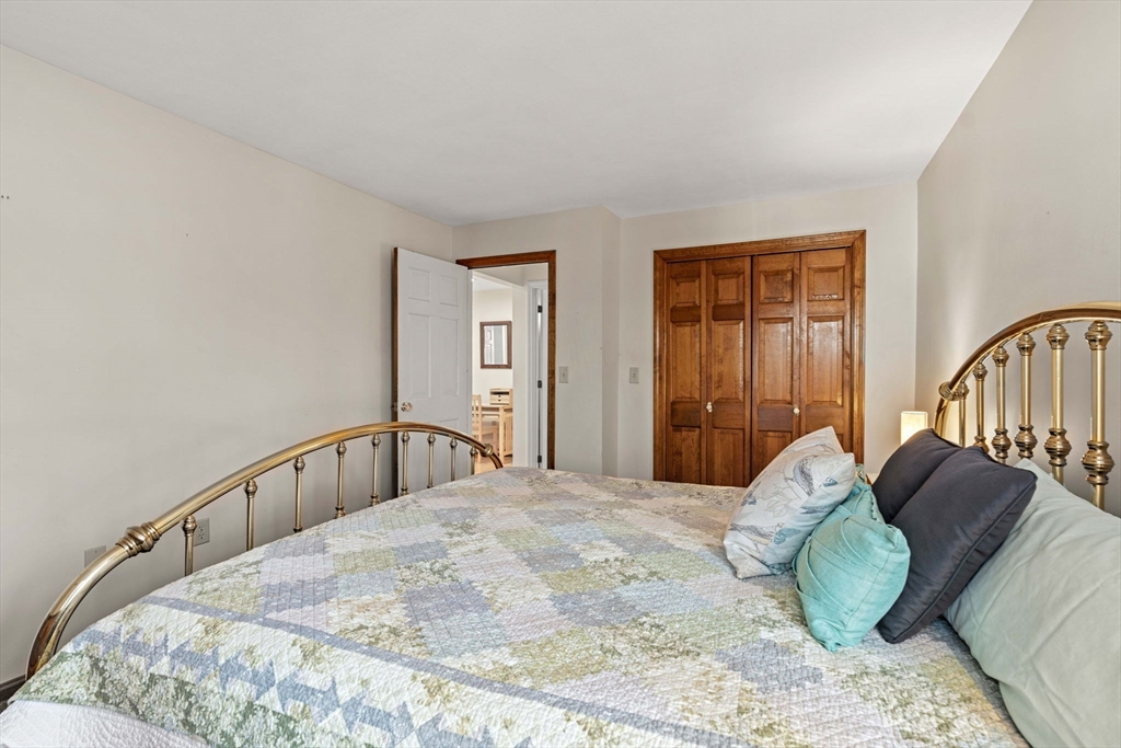 6-8 Temple St # 4