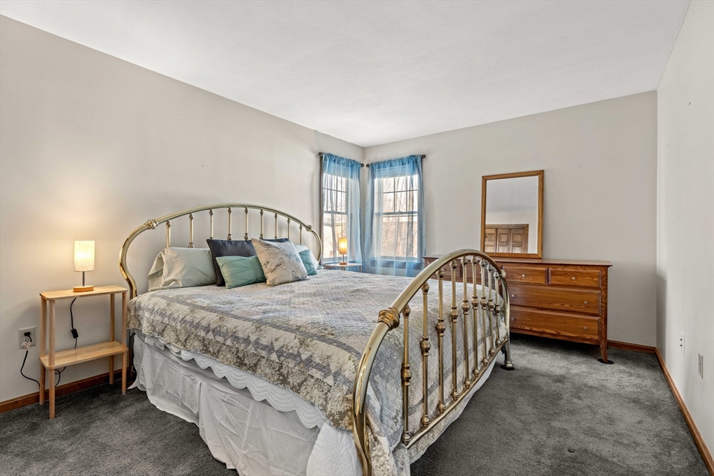 6-8 Temple St # 4