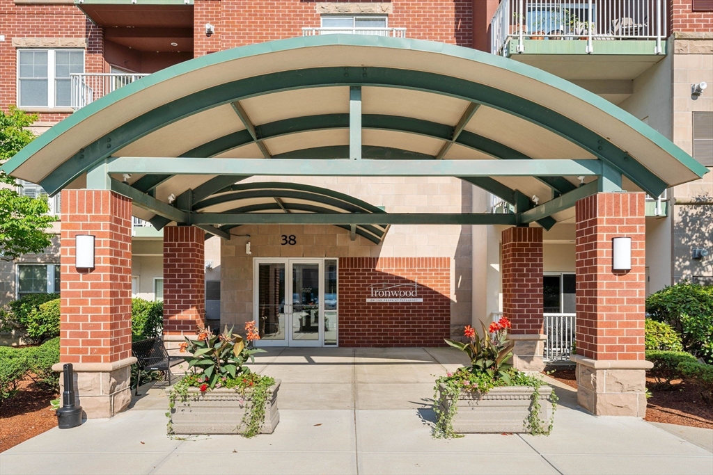 38 Village Rd # 715