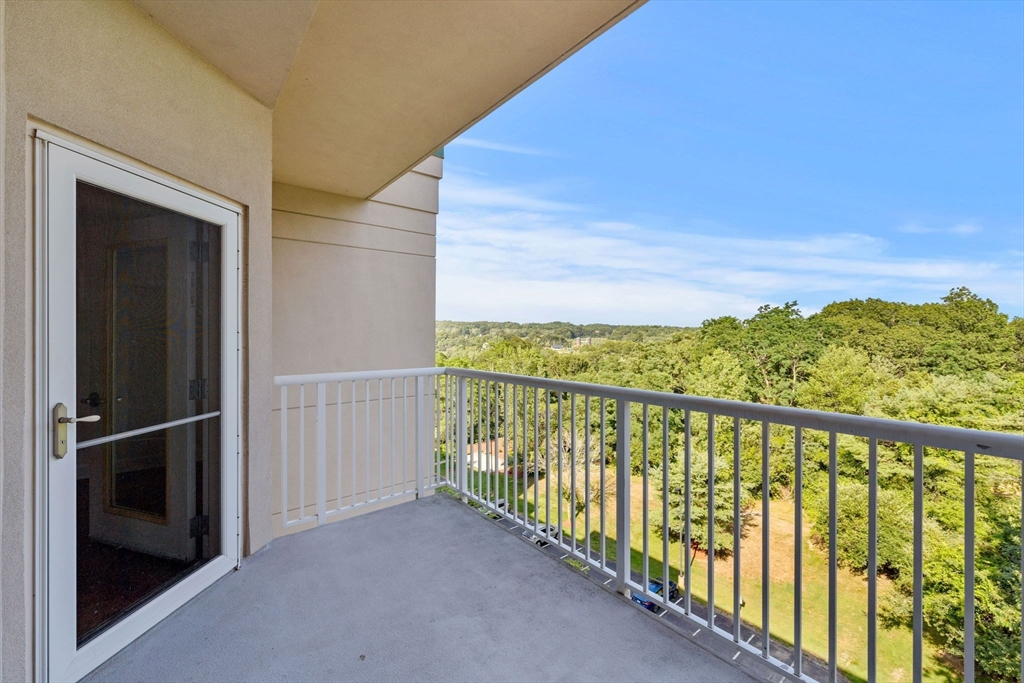 38 Village Rd # 715