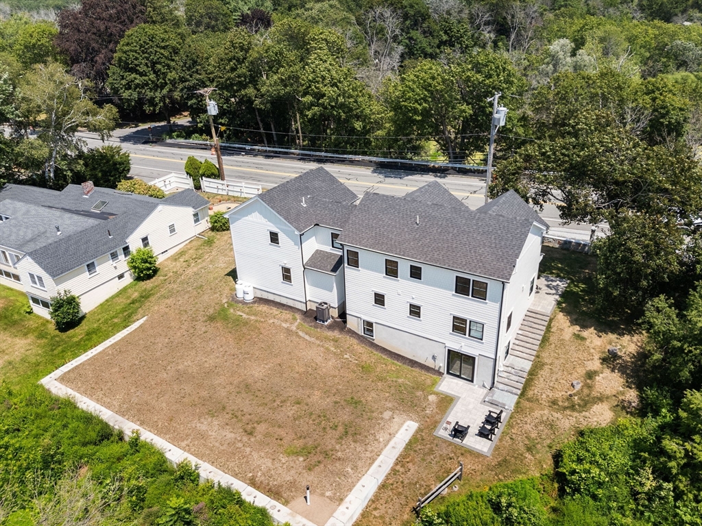 182 High Rd