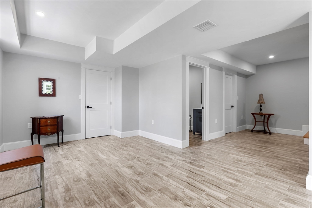 182 High Rd