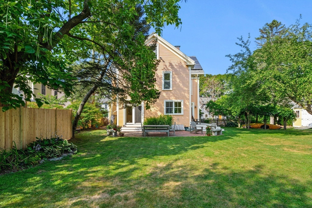 78 Purchase St