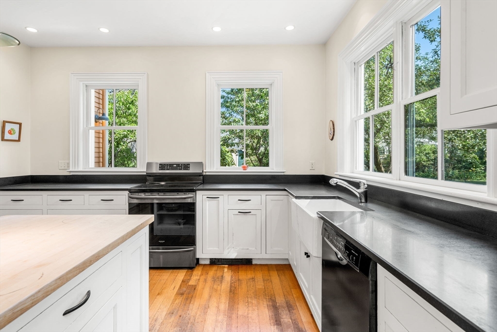 78 Purchase St