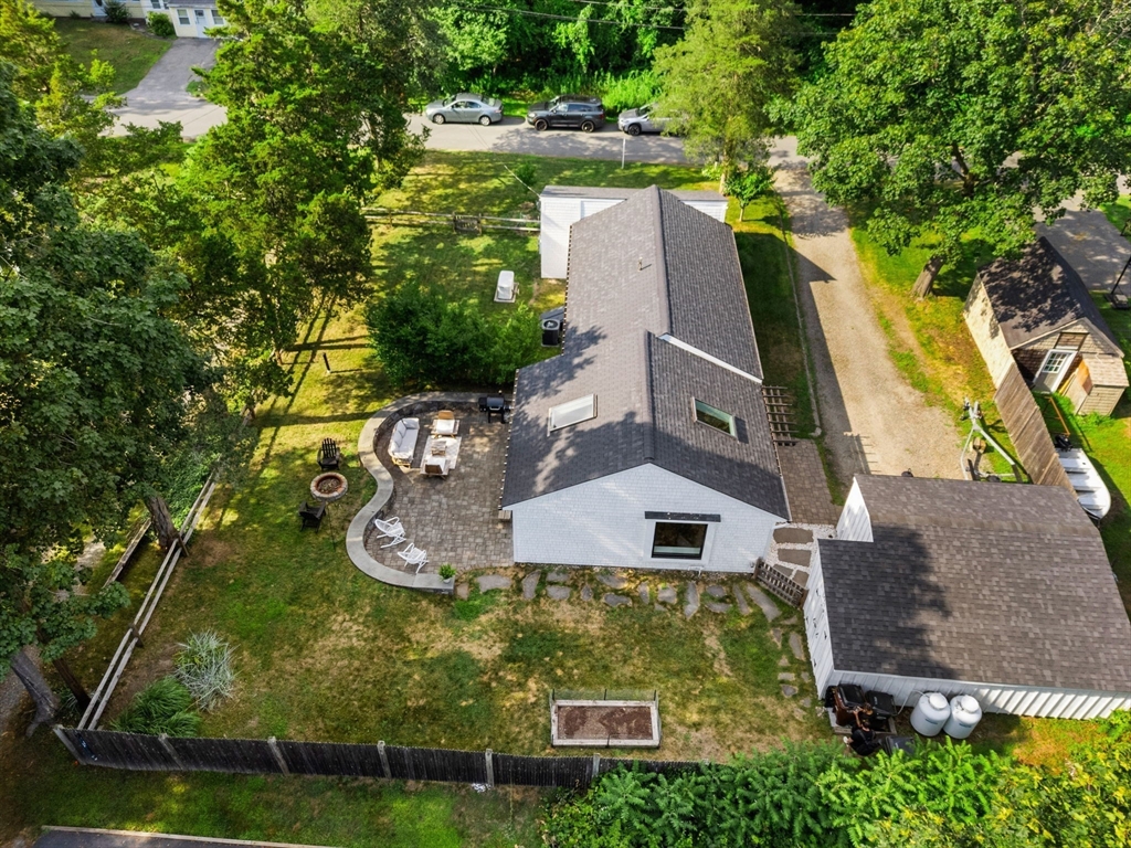 66 Cottage Rd