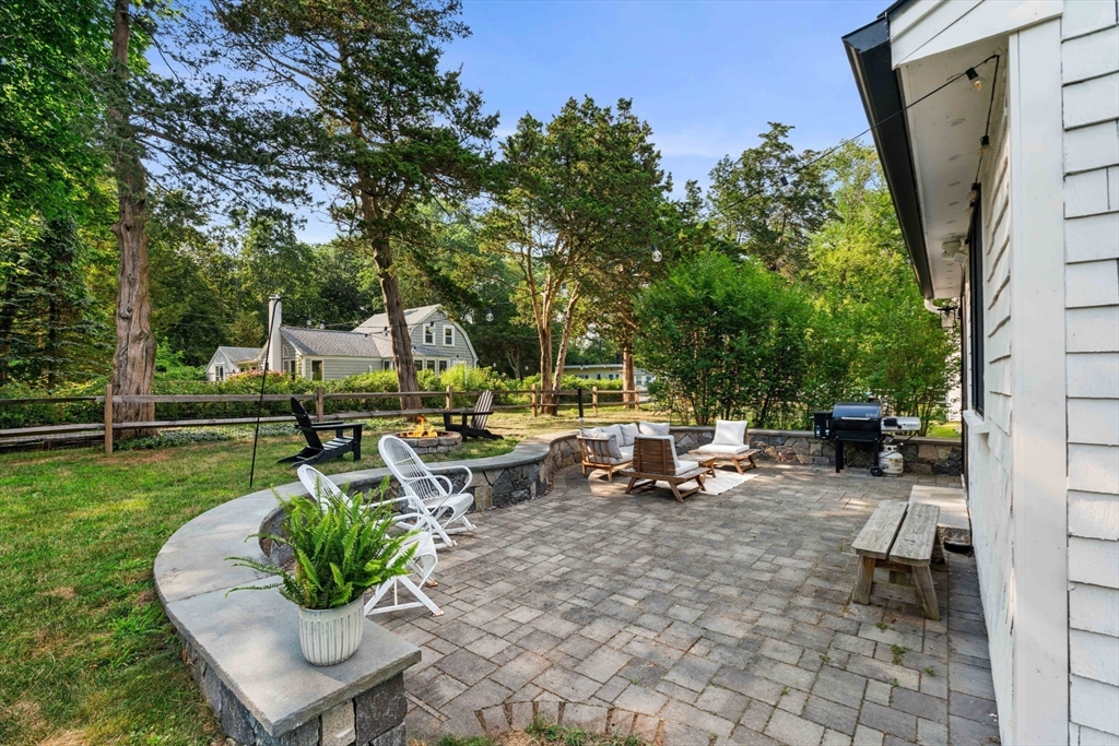 66 Cottage Rd