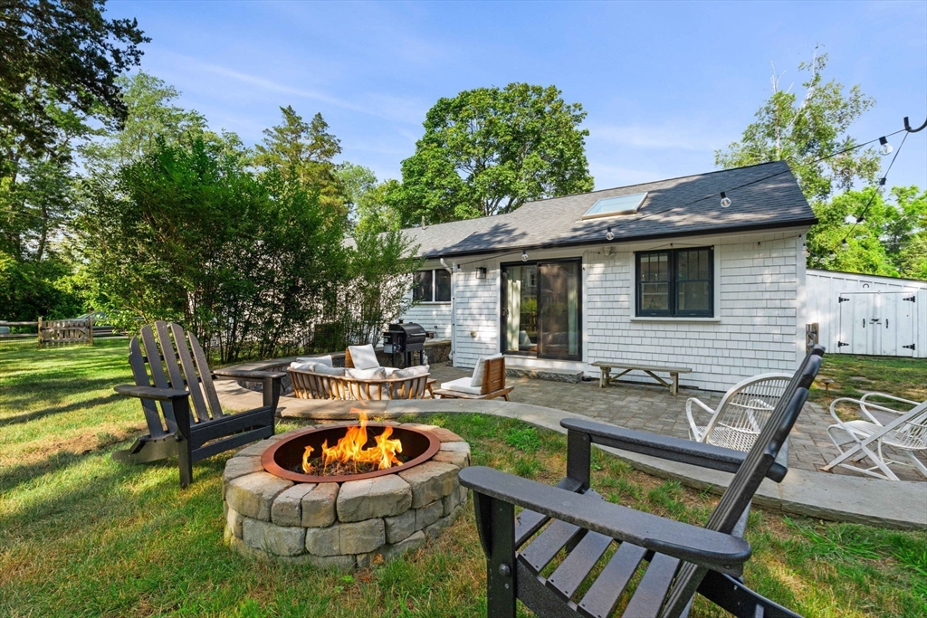 66 Cottage Rd