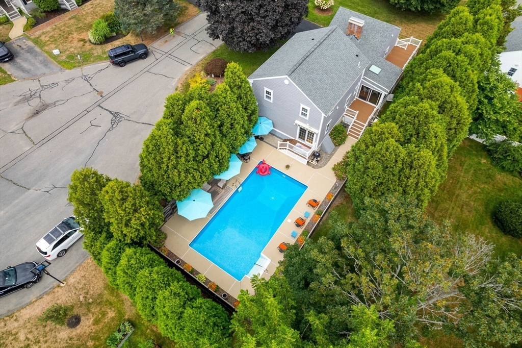 3 Riverview Drive