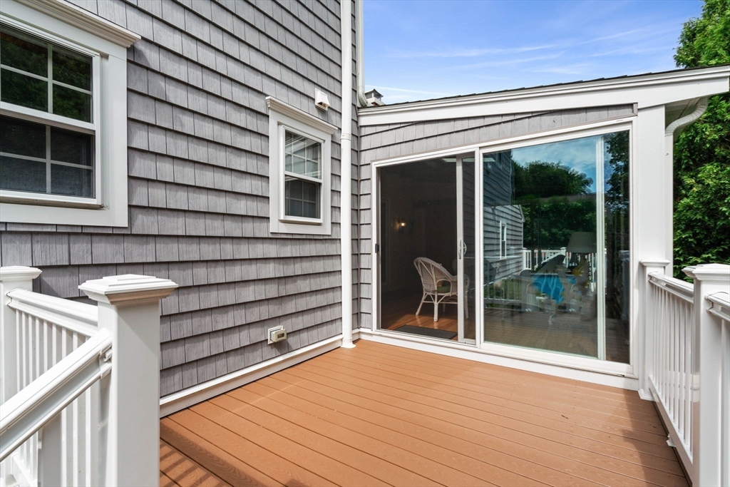 3 Riverview Drive