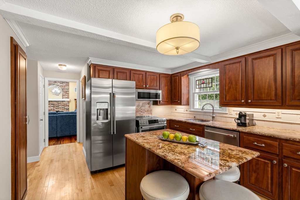 3 Riverview Drive