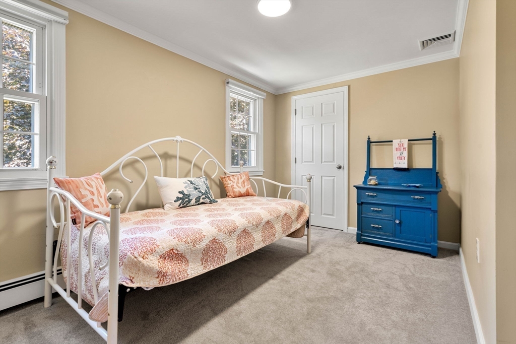 3 Riverview Drive