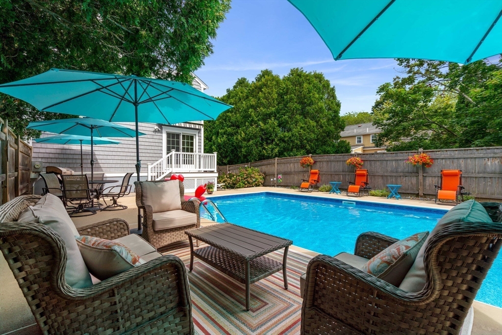 3 Riverview Drive