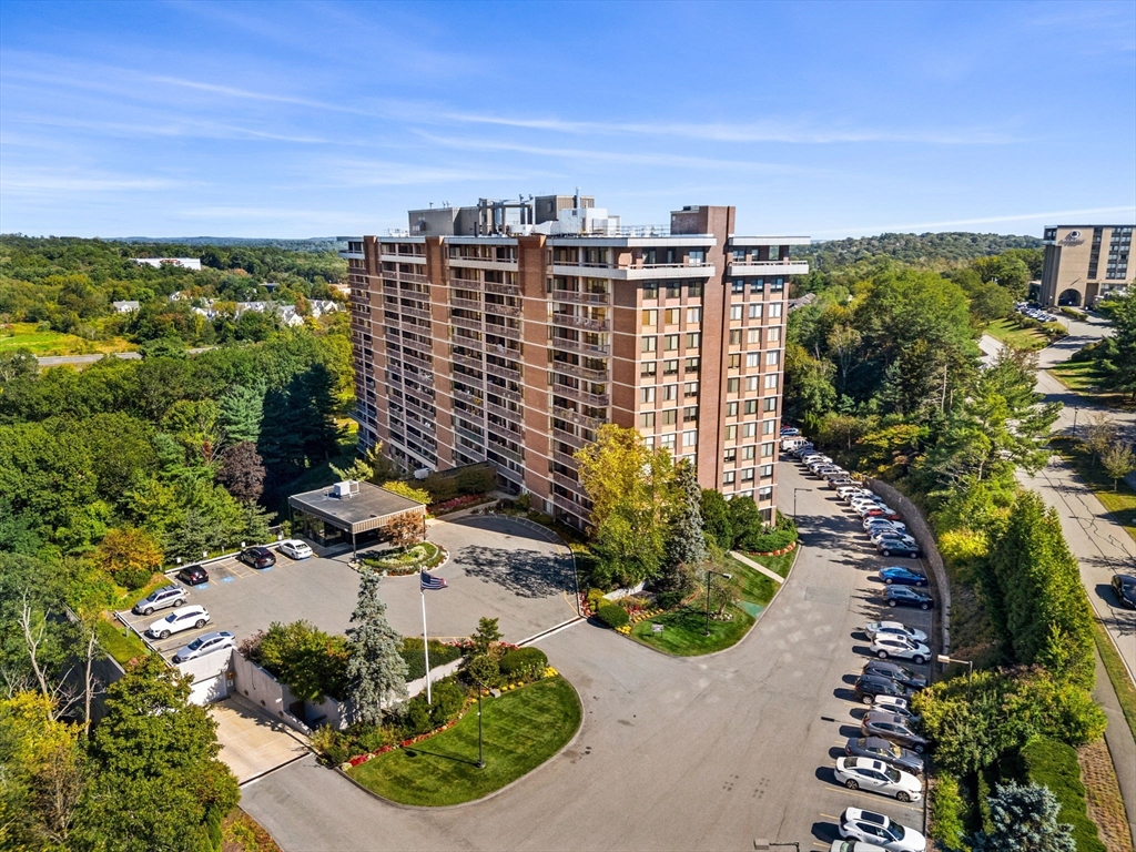 40 Village Rd # 1508