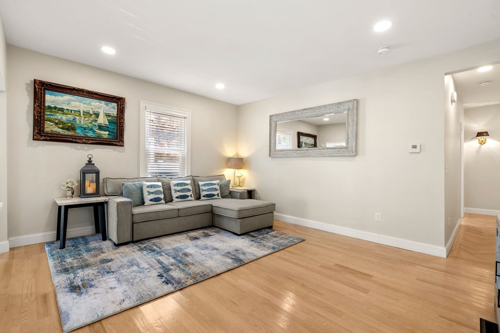 510 Merrimac St # 510