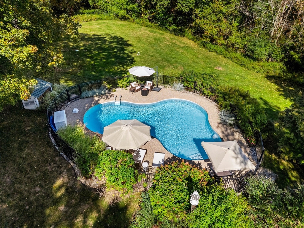 11 Archelaus Hill Rd