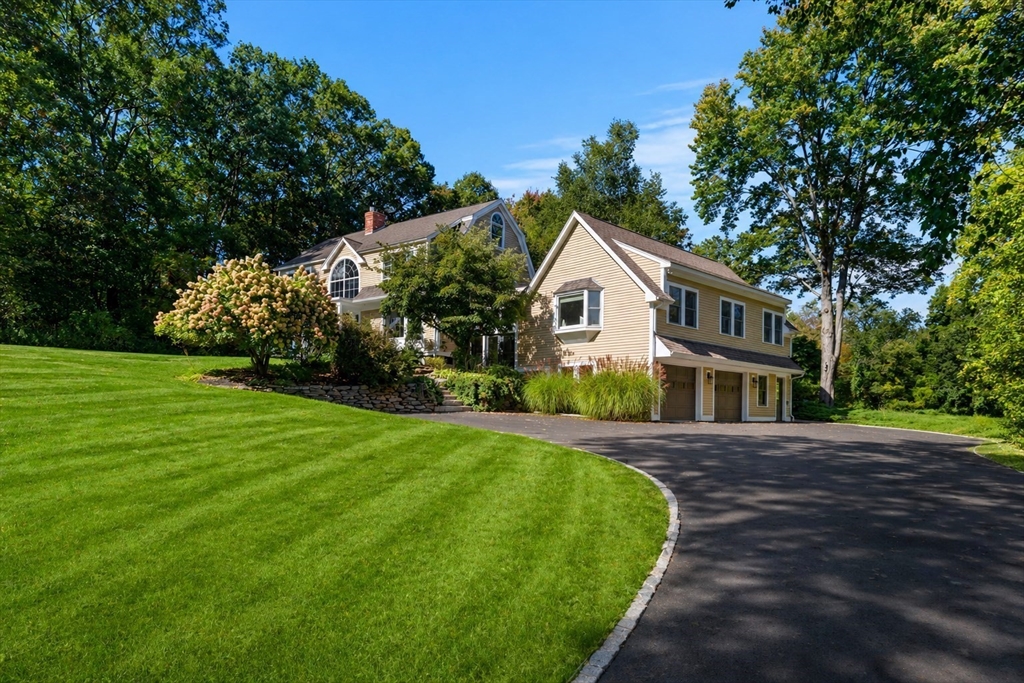 11 Archelaus Hill Rd