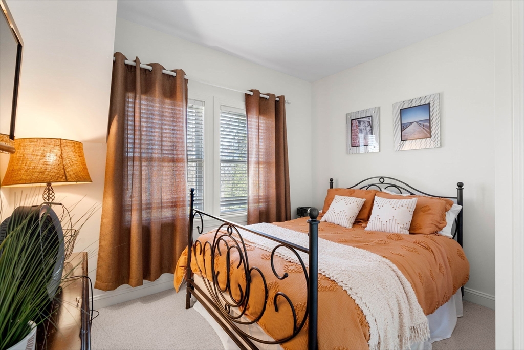 11 Archelaus Hill Rd