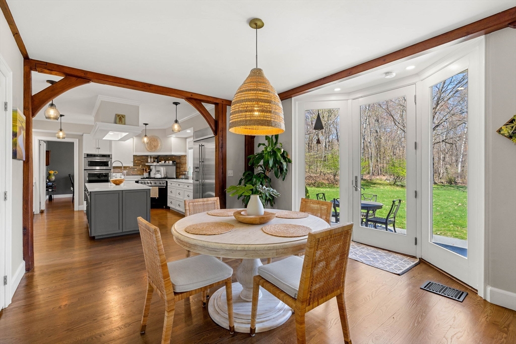 11 Archelaus Hill Rd