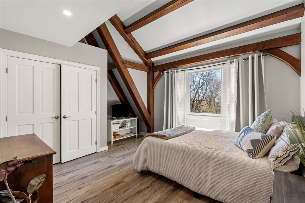 11 Archelaus Hill Rd