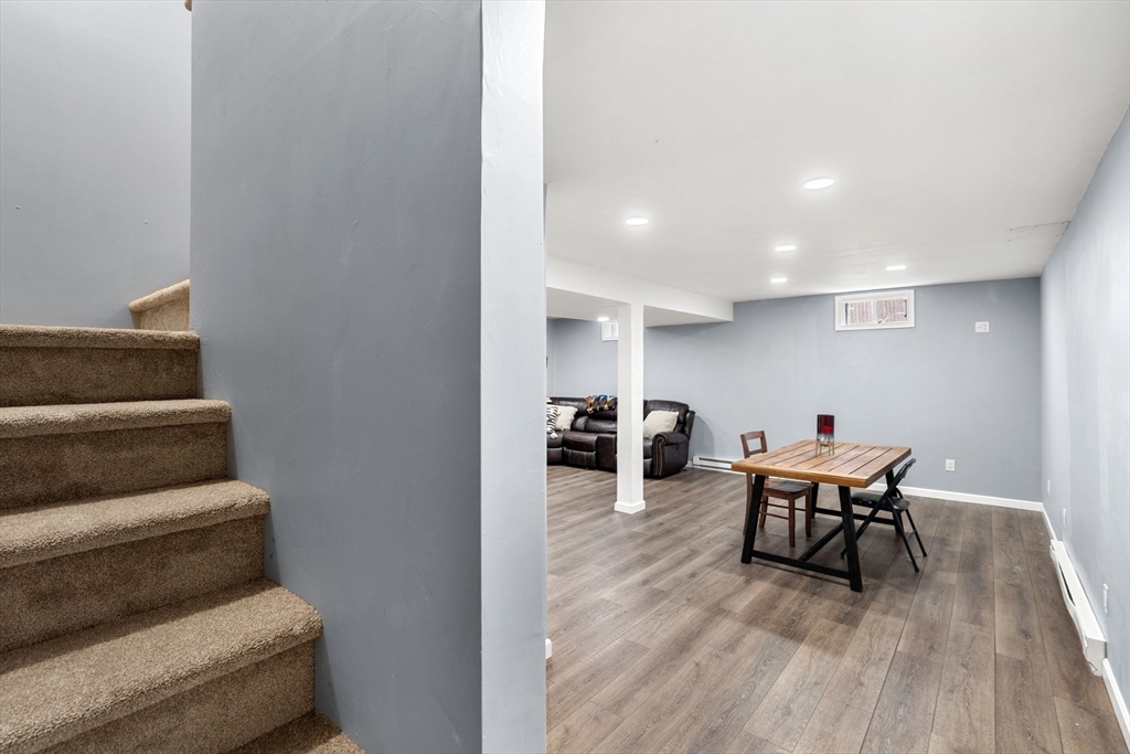 32 Dennison Ave