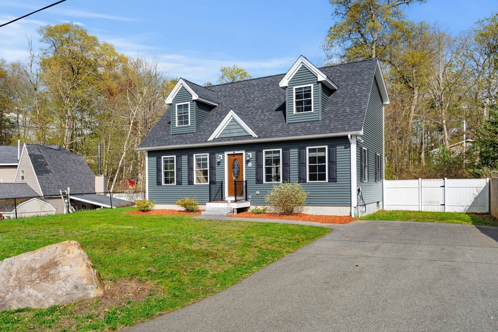 32 Dennison Ave