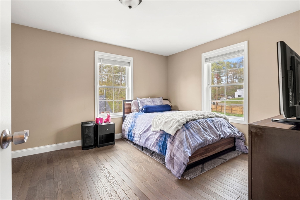 32 Dennison Ave