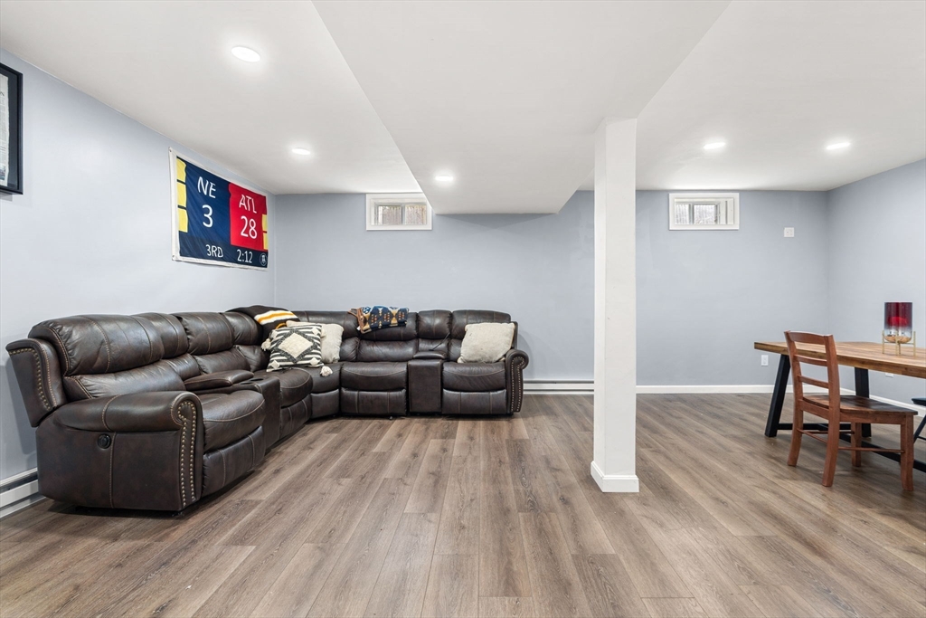 32 Dennison Ave
