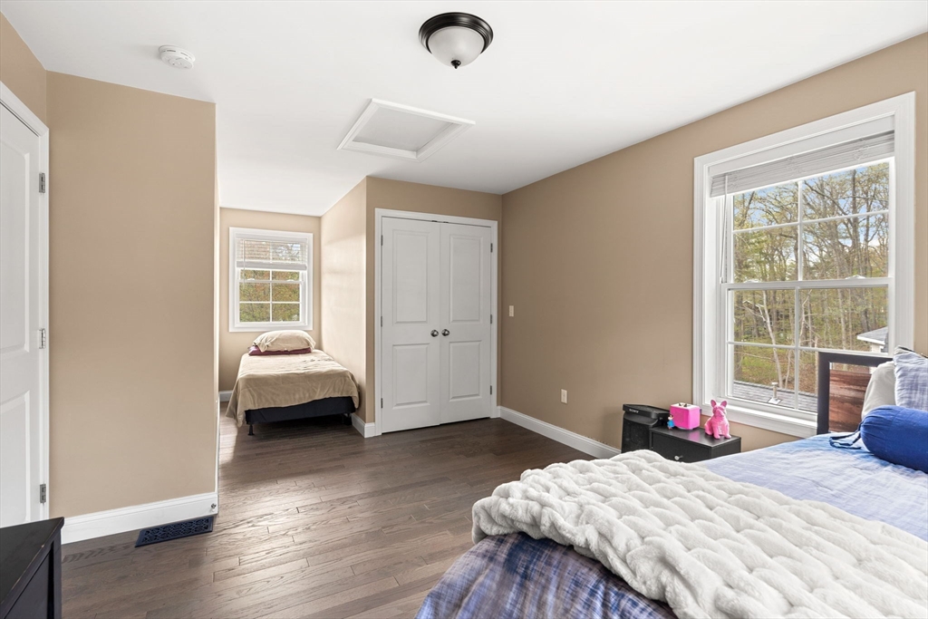 32 Dennison Ave