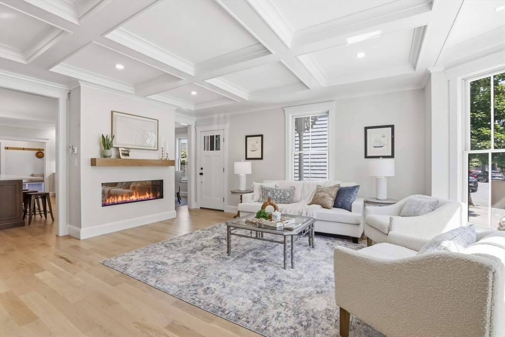 71 Purchase St