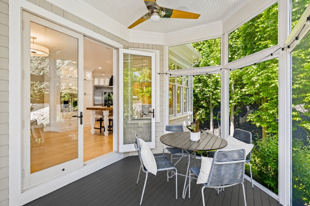 45 Whitehall Cir