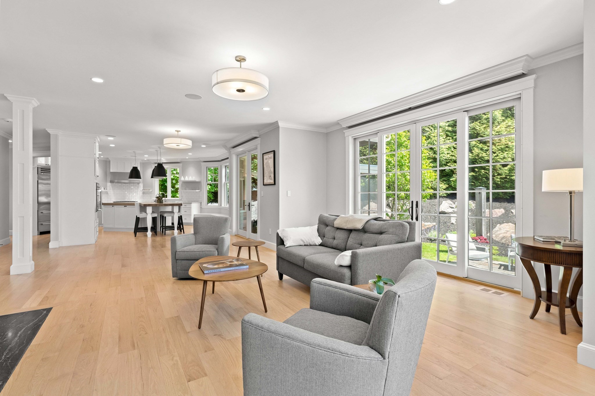 45 Whitehall Cir