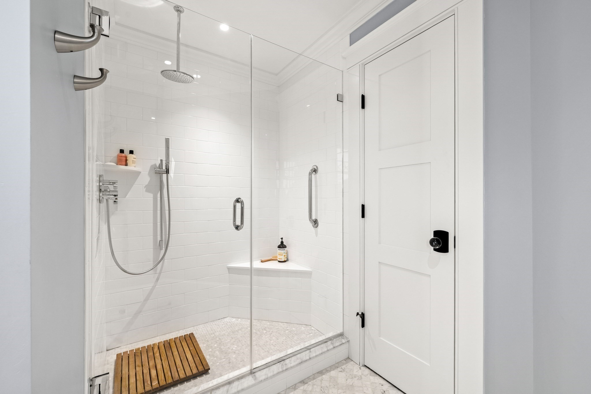 45 Whitehall Cir