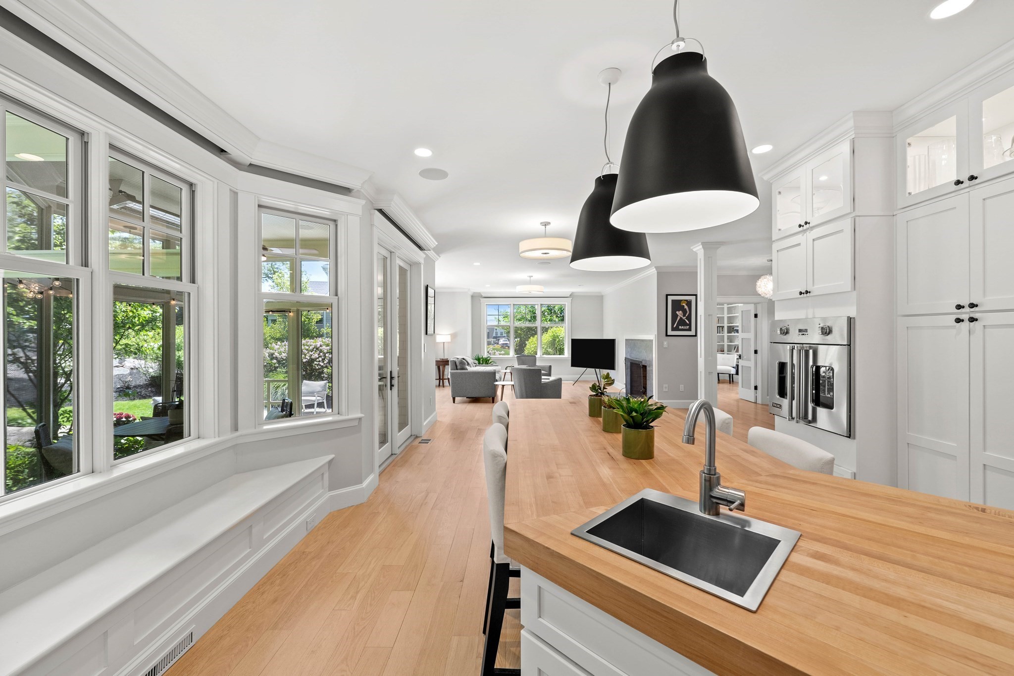 45 Whitehall Cir