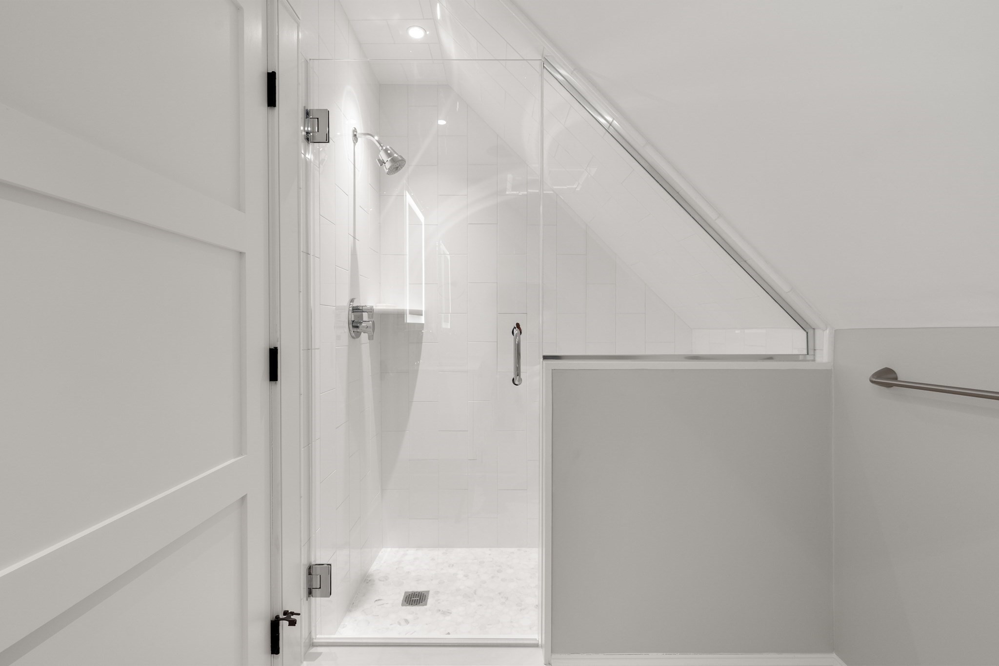 45 Whitehall Cir