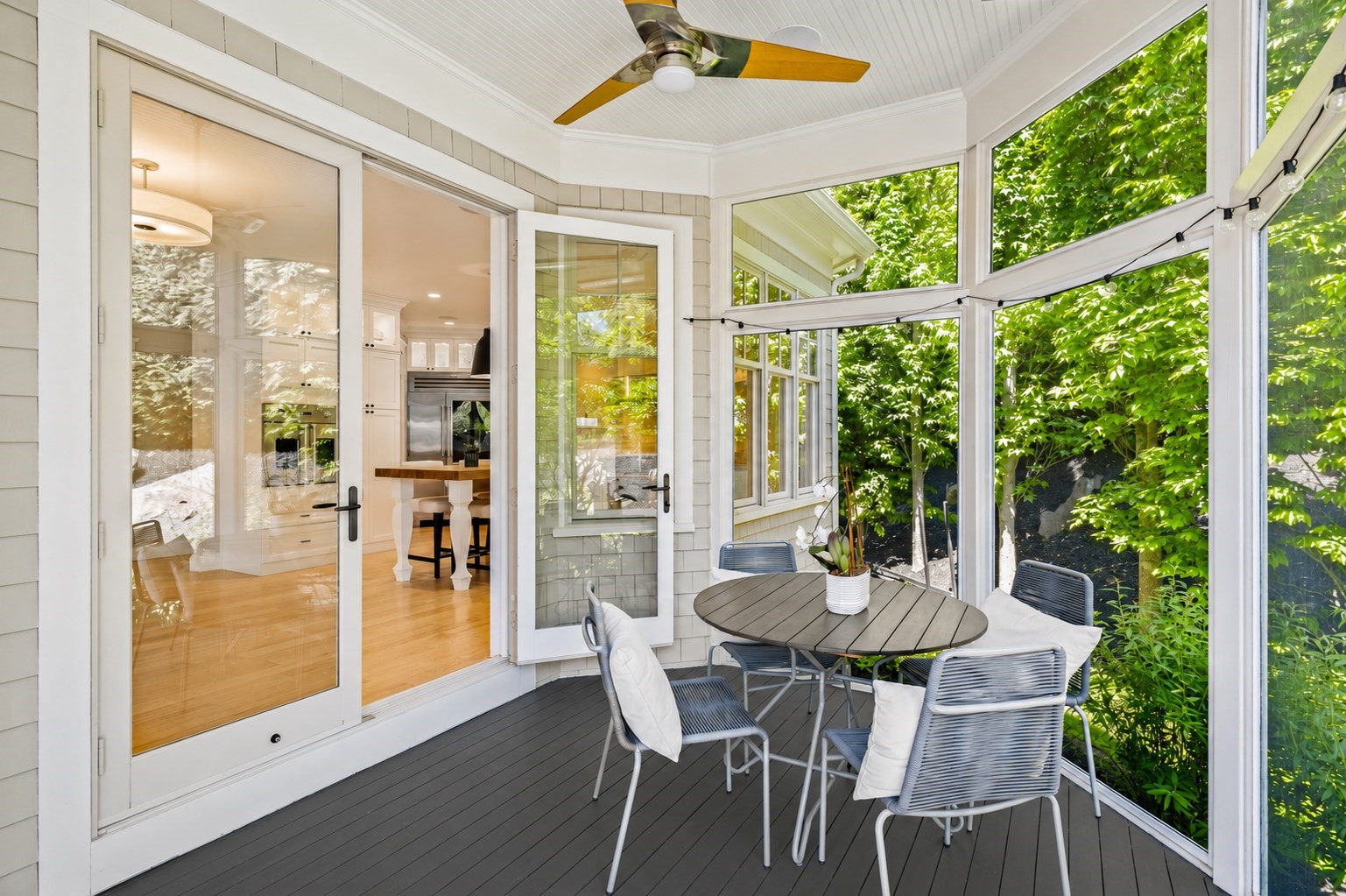 45 Whitehall Cir