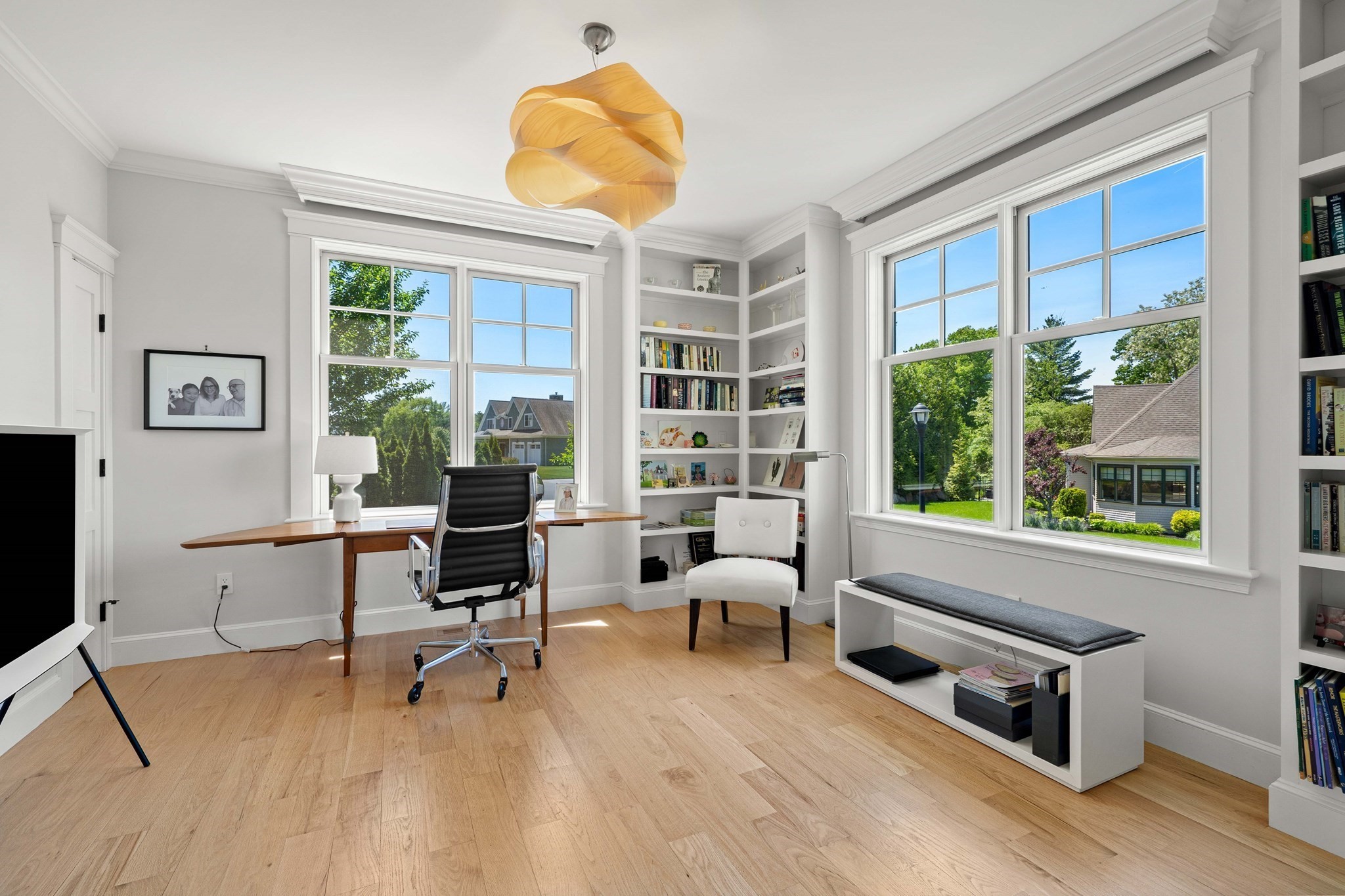 45 Whitehall Cir