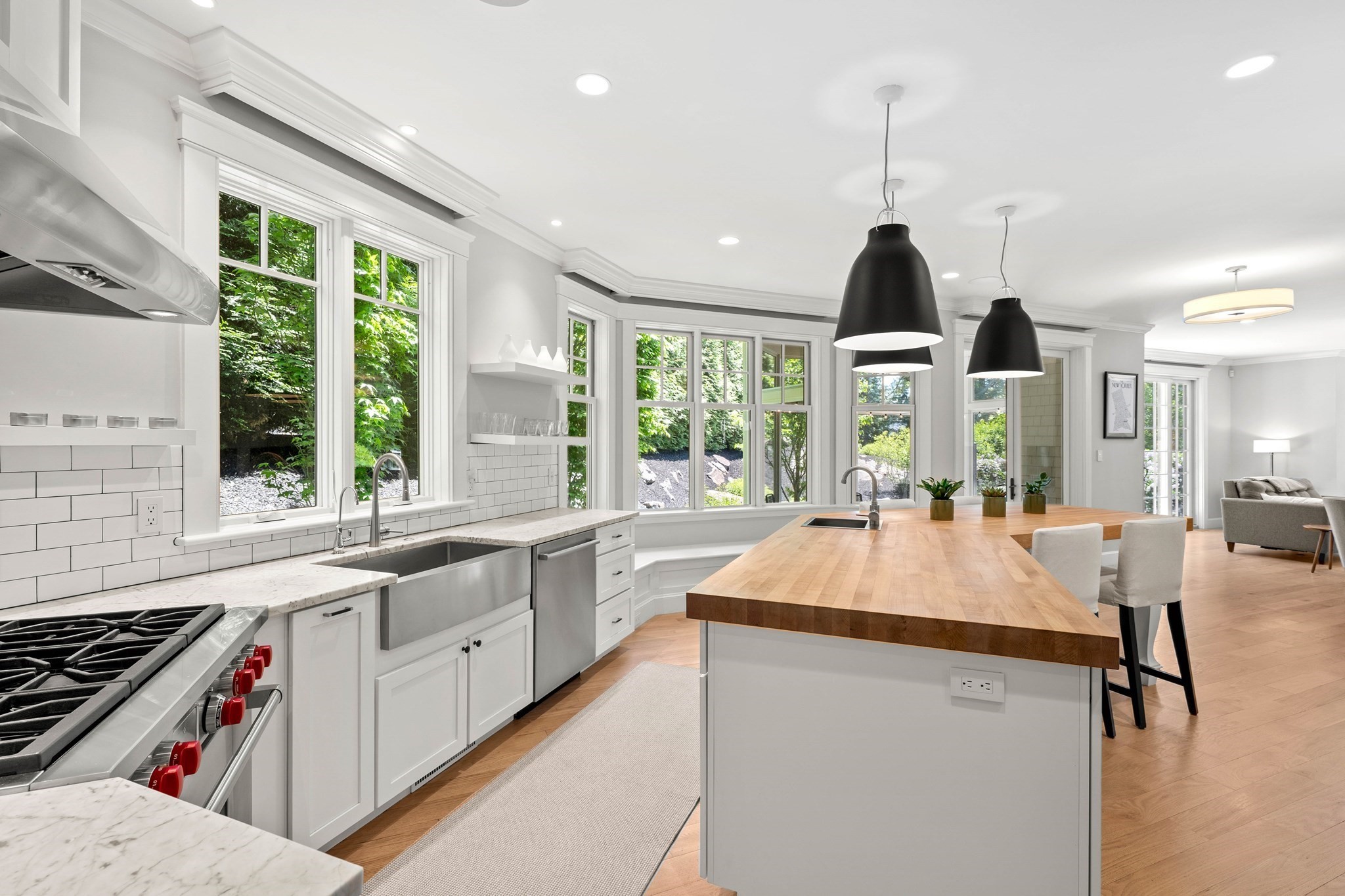 45 Whitehall Cir