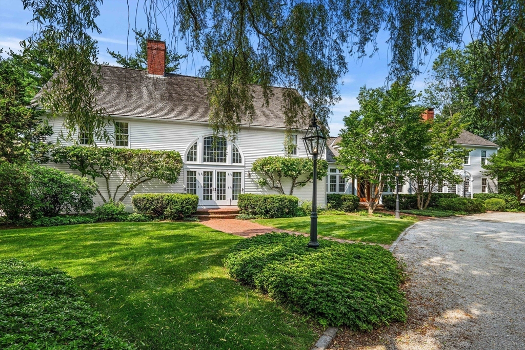 8 Green St