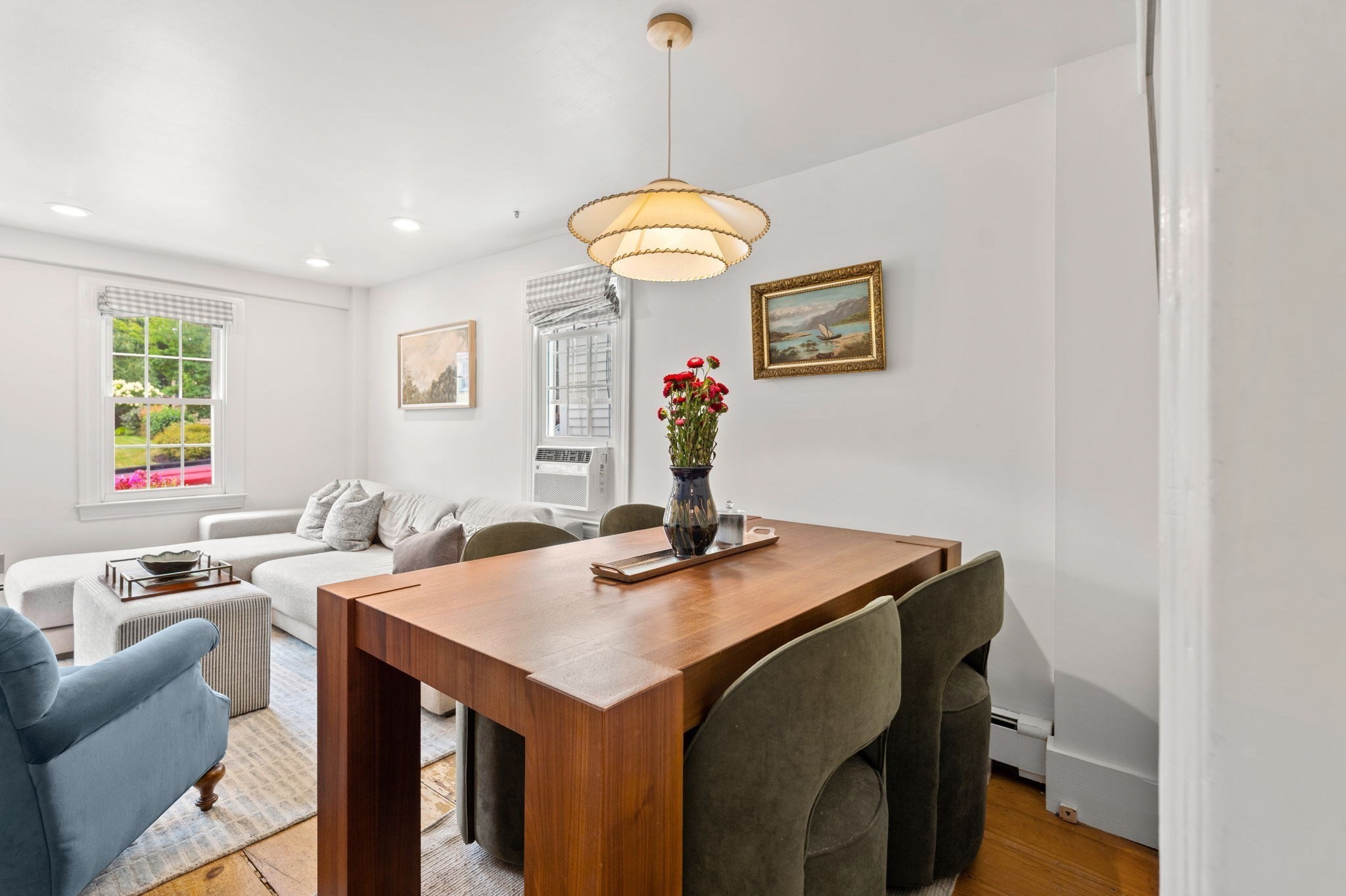 16 Warren St # 16