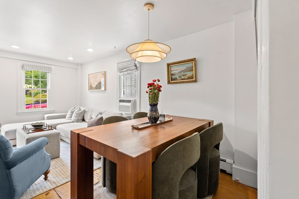 16 Warren St # 16