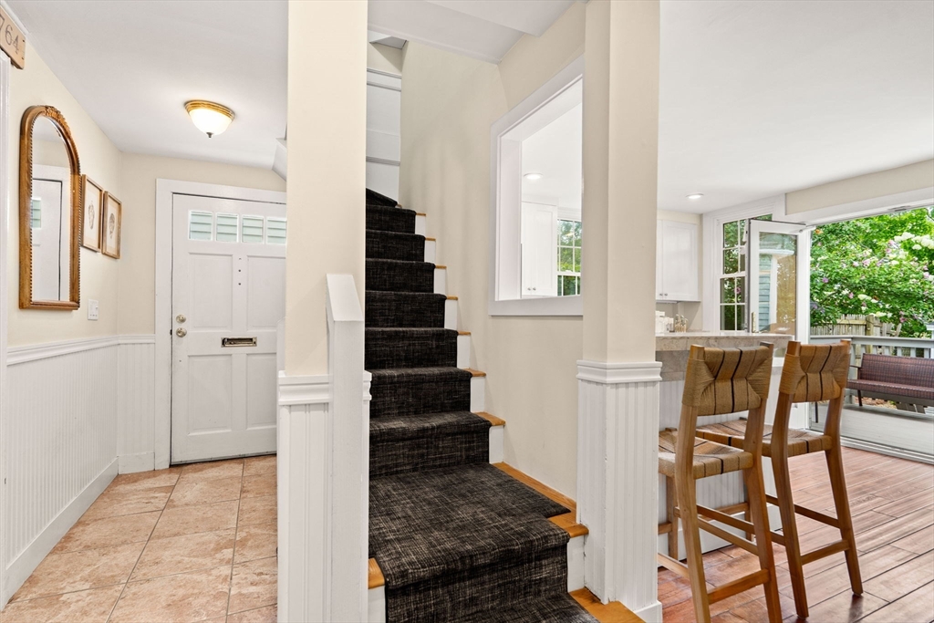 16 Warren St # 16