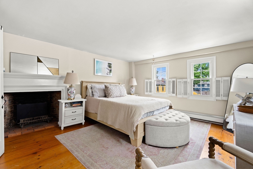 16 Warren St # 16